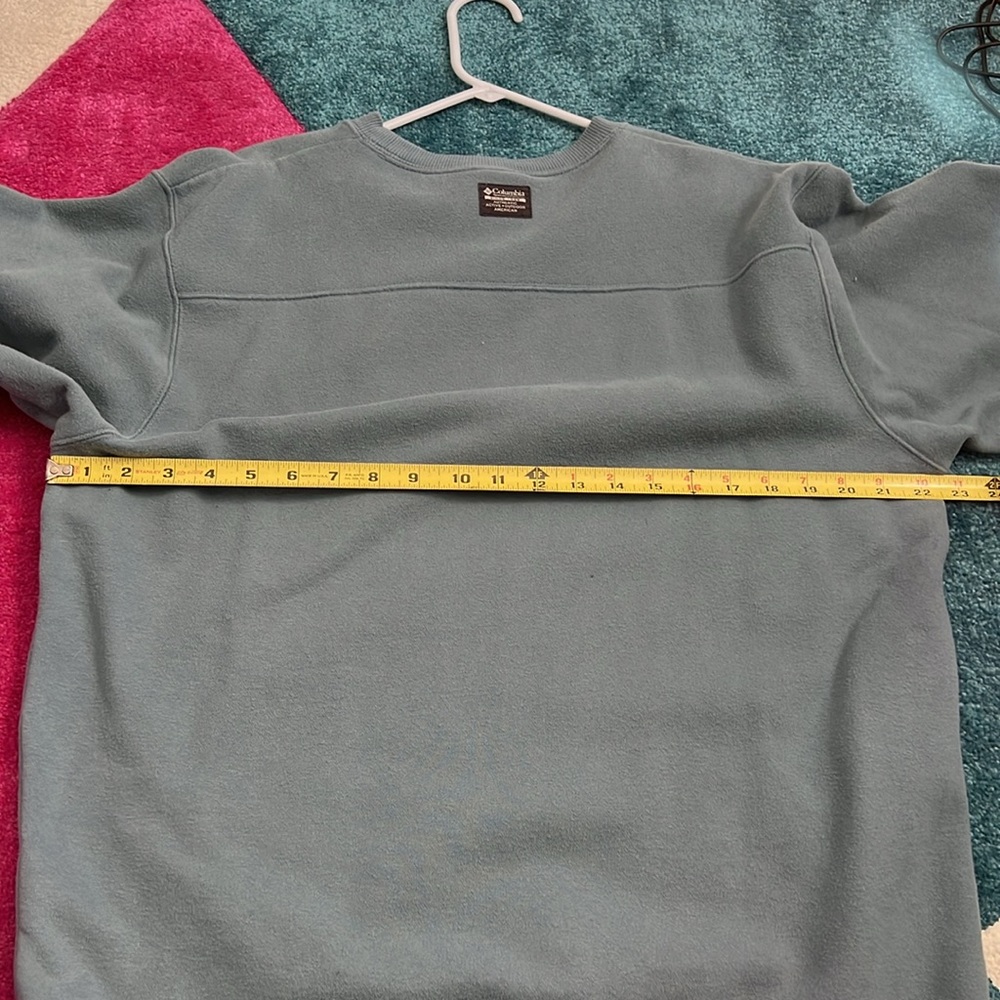 Columbia Sweatshirt - Picture 7 of 8